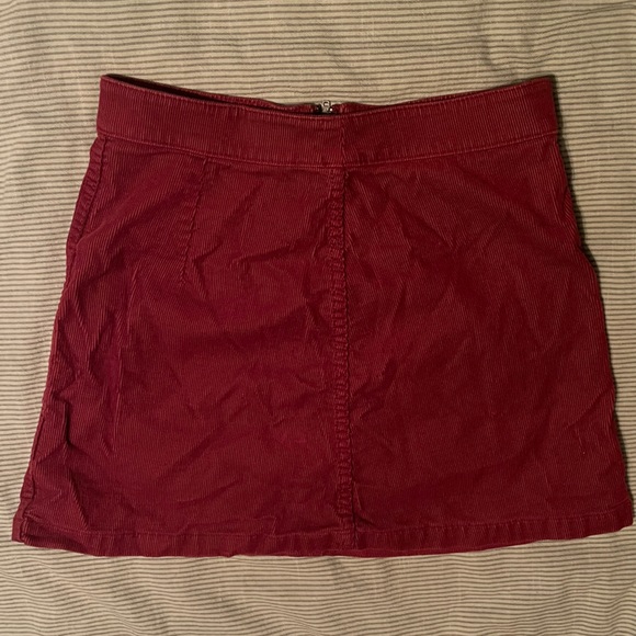Aritzia Wilfred Free mini corduroy skirt - Picture 4 of 4